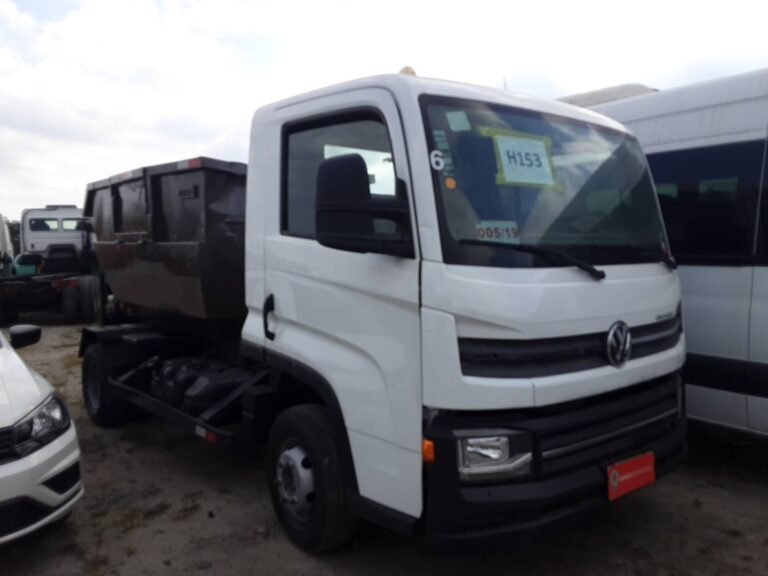 VOLKSWAGEN 6-160 DELIVERY 2P (DIESEL)(E5)