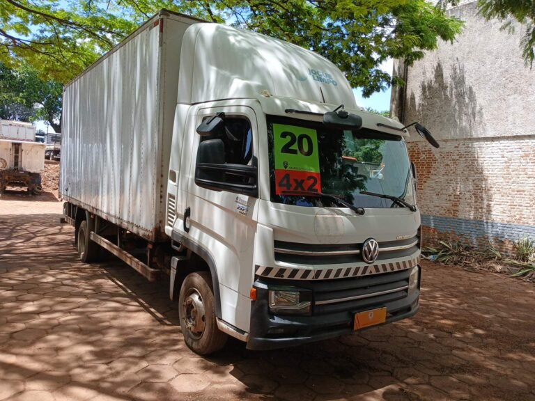 VOLKSWAGEN 9-170 DELIVERY 2P (DIESEL)(E5)