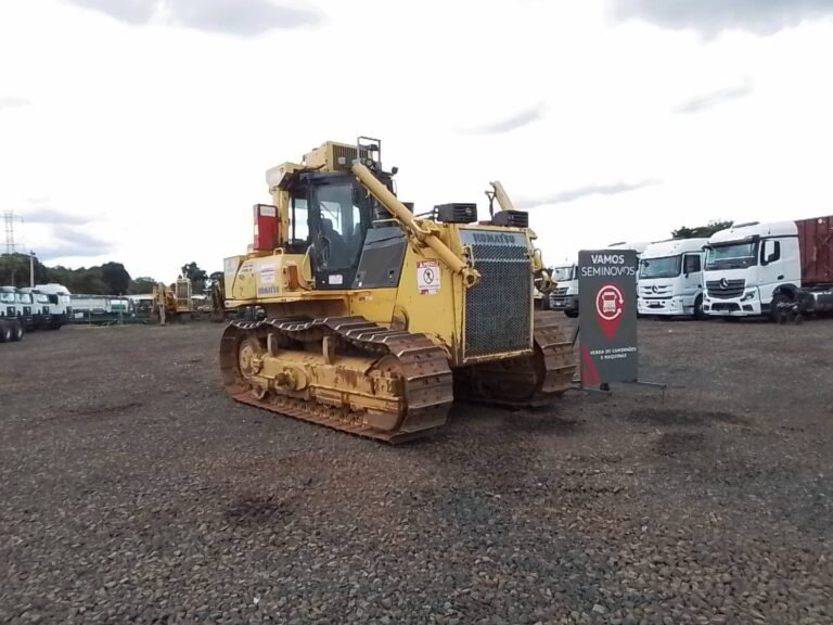 KOMATSU D85EX – 15E0
