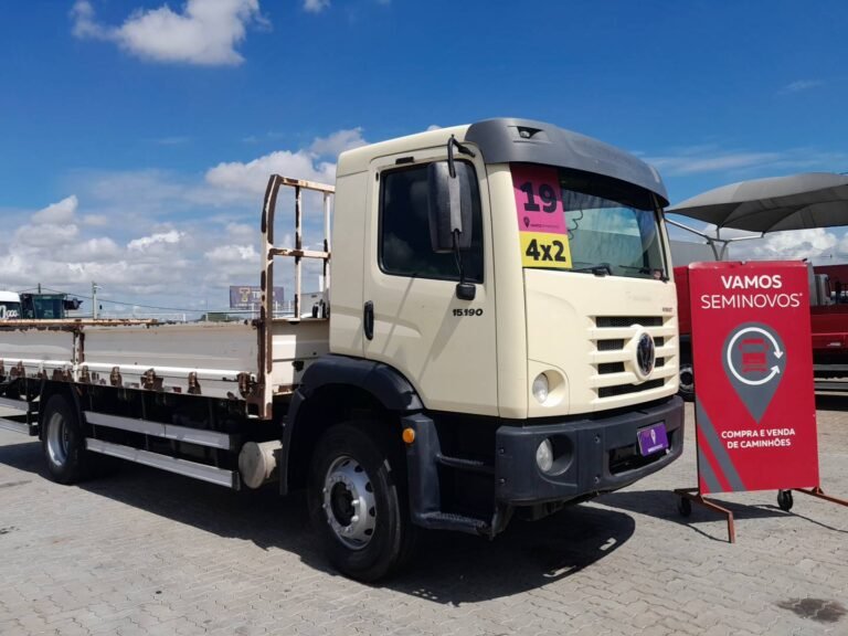 VOLKSWAGEN VOLKSWAGEN/15.190 CRM 4X2