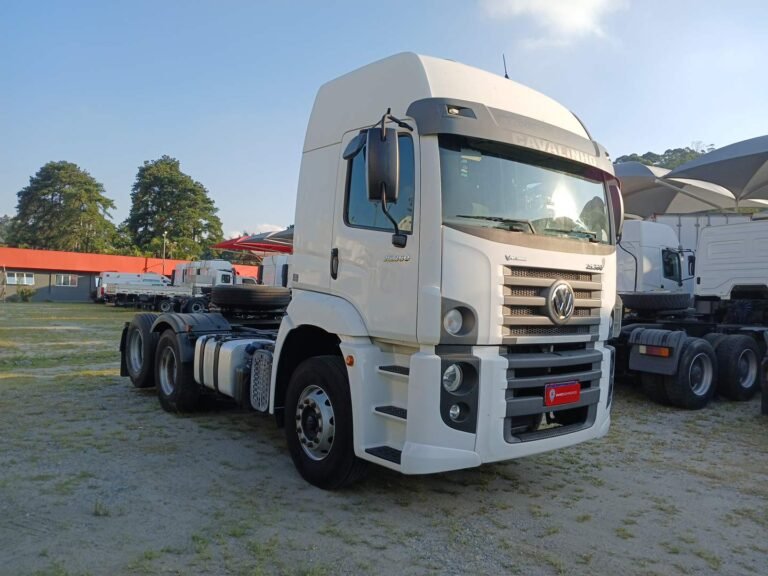 VOLKSWAGEN 25-360 CONSTEL. 6X2 TRACTOR 2P (DIE)(E5)