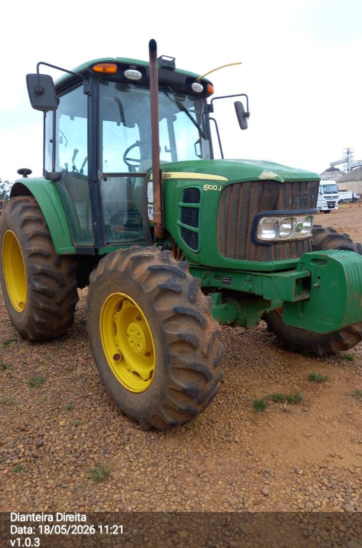 JOHN DEERE 6100J