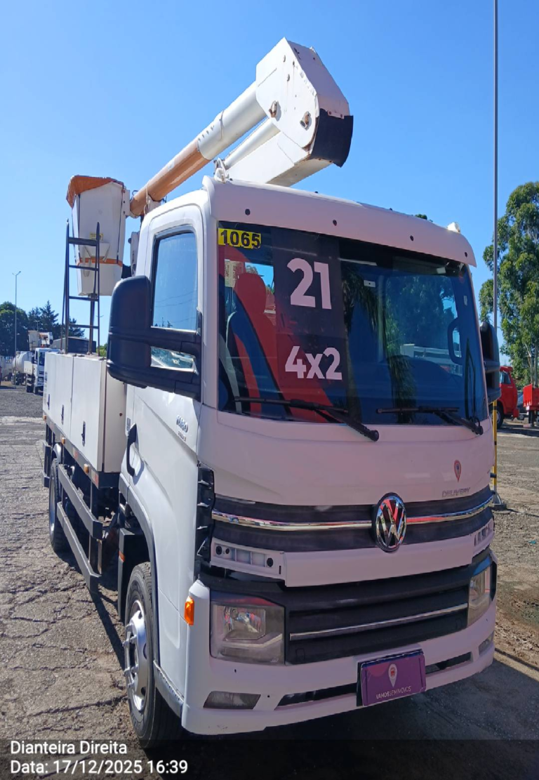 VOLKSWAGEN 11-180 DELIVERY 2P (DIESEL)(E5)