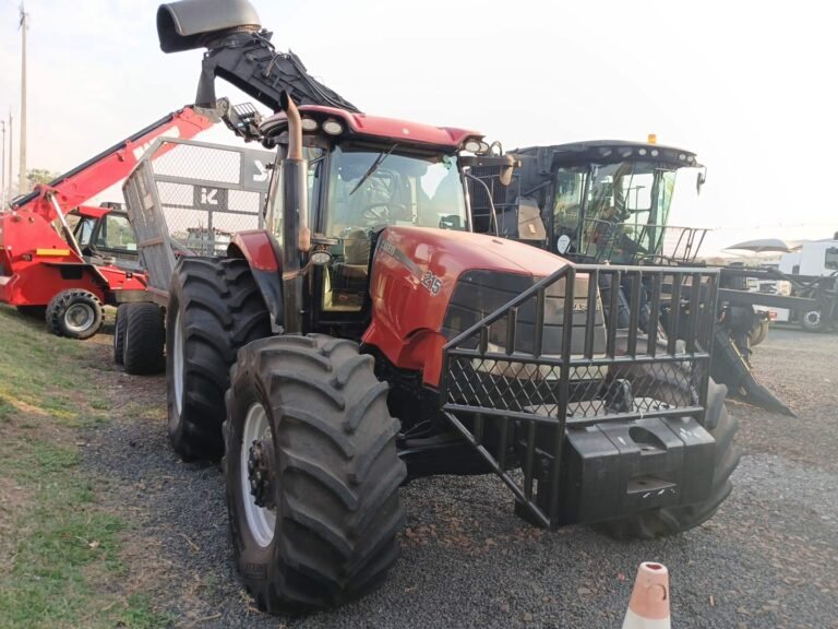 CASE PUMA 215