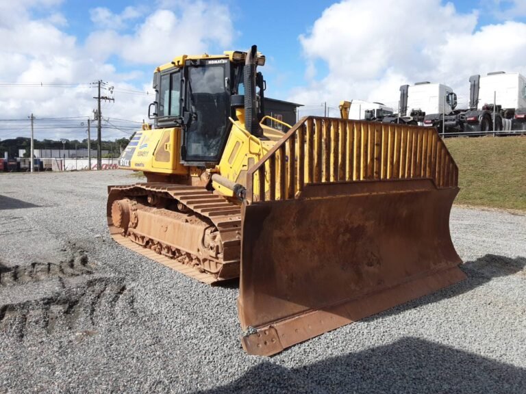 KOMATSU D61EX-23MO