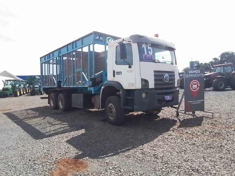 VOLKSWAGEN 31-330 E CONSTEL. 6X4 2P (DIESEL)(E5)