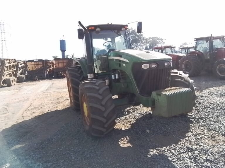 JOHN DEERE TRATOR JOHN DEERE 7215J