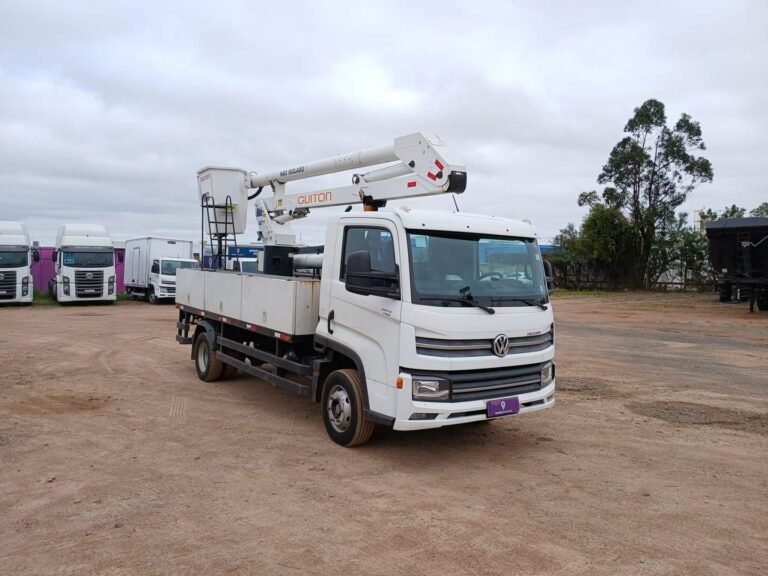 VOLKSWAGEN 9-170 DELIVERY 2P (DIESEL)(E5)