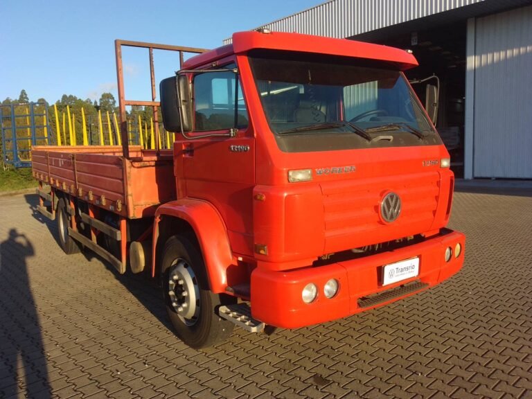 VOLKSWAGEN VOLKSWAGEN/13.190 WORKER