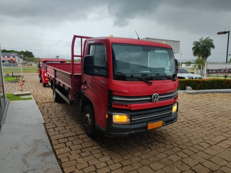 VOLKSWAGEN 11-180 DELIVERY 2P (DIESEL)(E5)