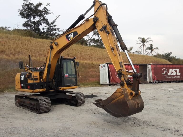 CATERPILLAR 313D2GC