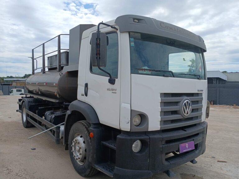 VOLKSWAGEN VOLKSWAGEN/15.190 CRM 4X2