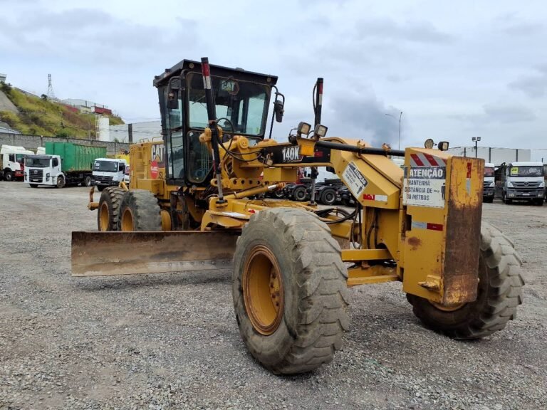 CATERPILLAR 140K