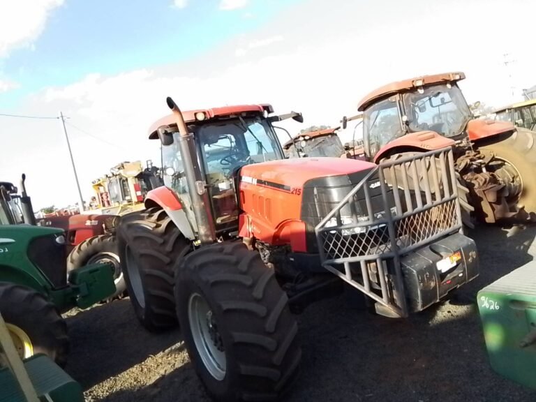CASE Puma 230
