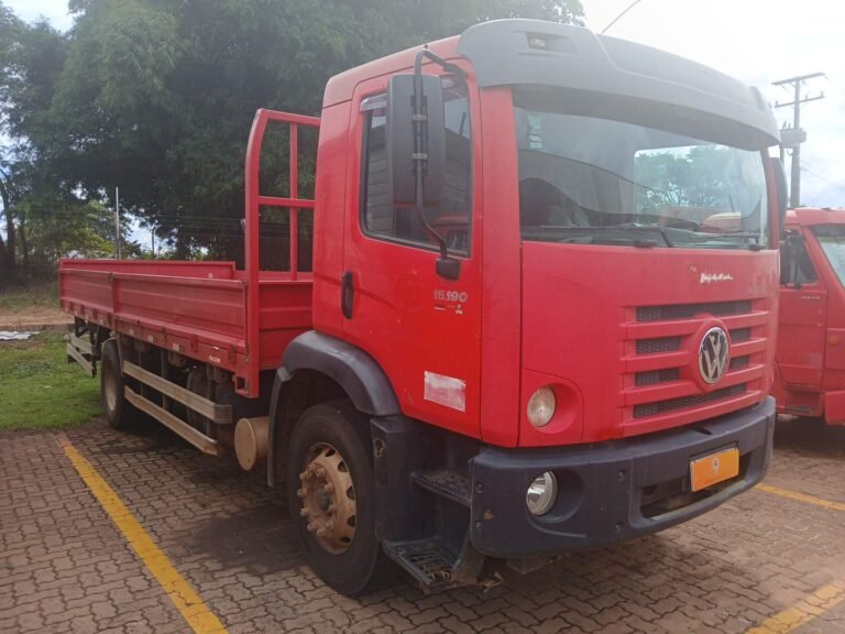 VOLKSWAGEN VOLKSWAGEN/15.190 CRM 4X2