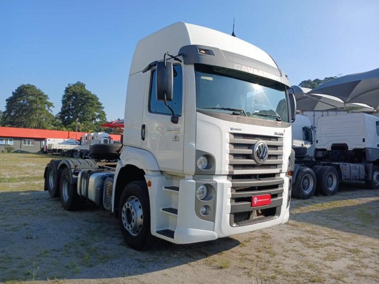 VOLKSWAGEN 25-360 CONSTEL. 6X2 TRACTOR 2P (DIE)(E5)