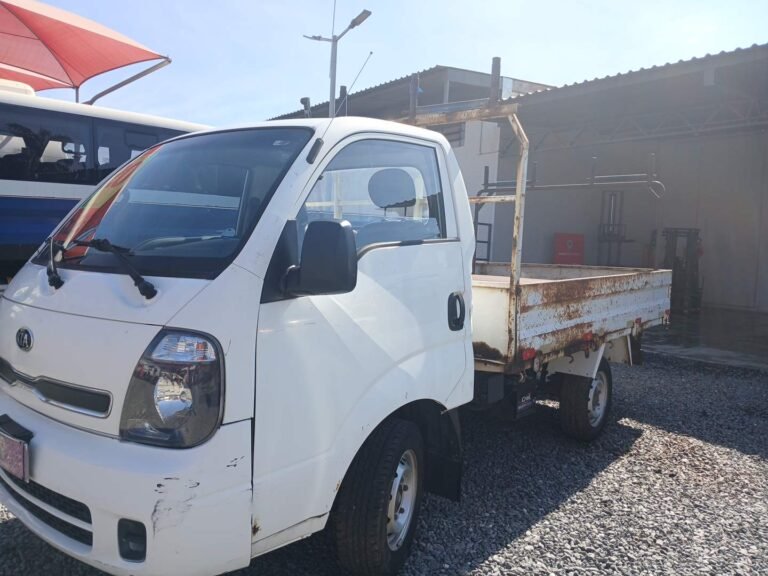 KIA KIA/UK2500 HD SC