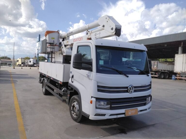 VOLKSWAGEN 9-170 DELIVERY 2P (DIESEL)(E5)