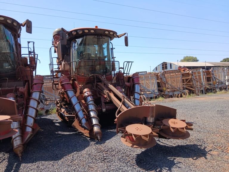CASE CASE 8810