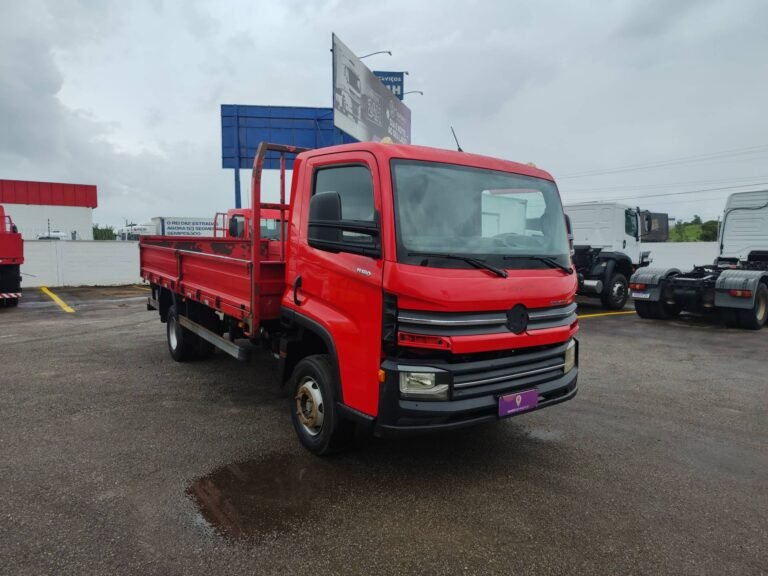 VOLKSWAGEN 11-180 DELIVERY 2P (DIESEL)(E5)