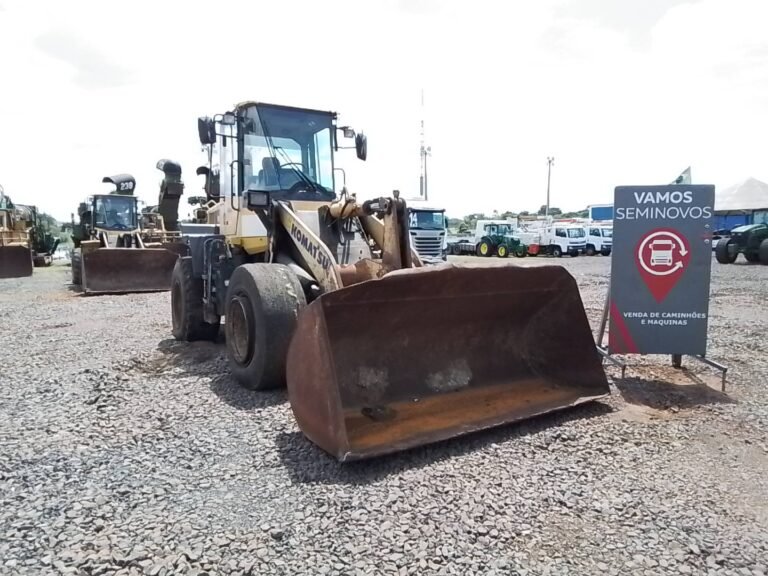 KOMATSU WA200