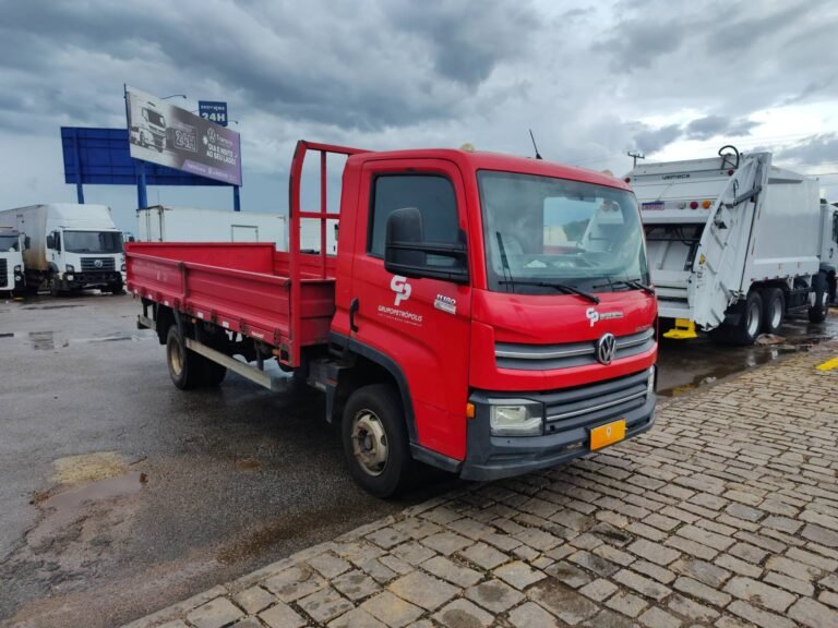 VOLKSWAGEN 11-180 DELIVERY 2P (DIESEL)(E5)