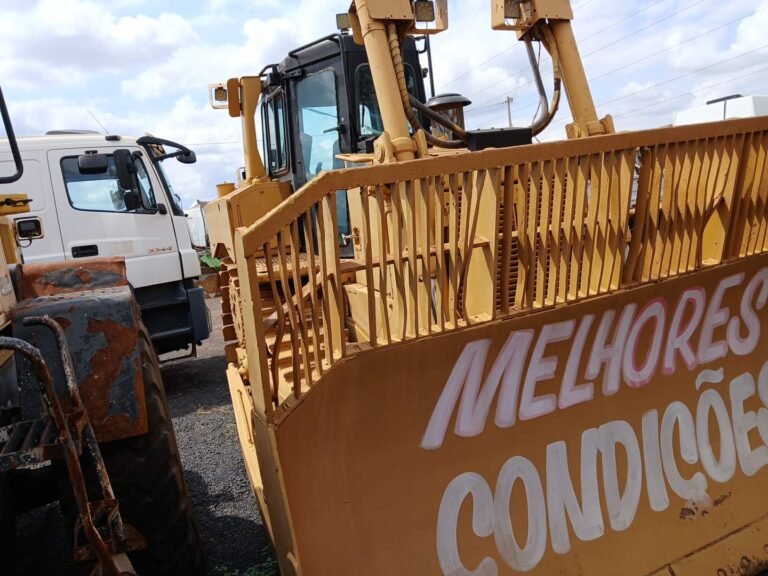 CATERPILLAR D6T – DS