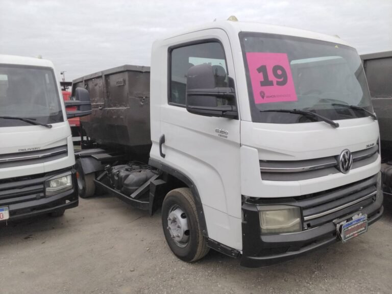 VOLKSWAGEN 6-160 DELIVERY 2P (DIESEL)(E5)