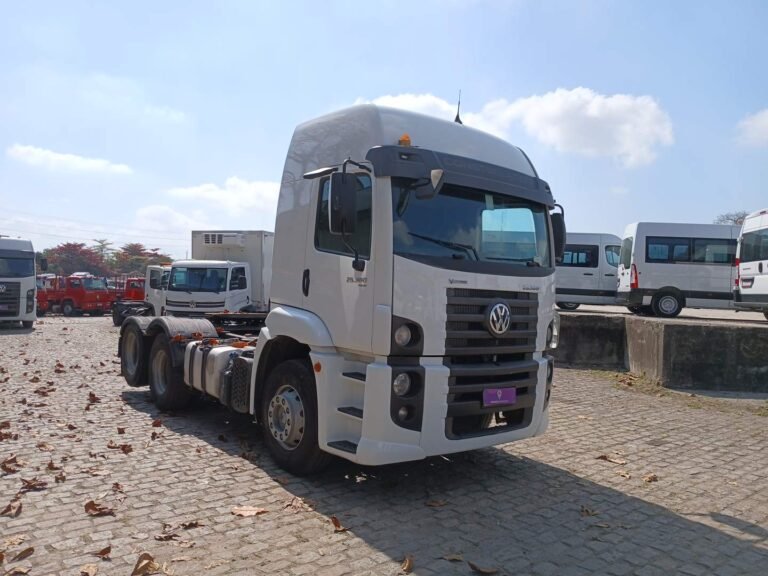 VOLKSWAGEN 25-360 CONSTEL. 6X2 TRACTOR 2P (DIE)(E5)